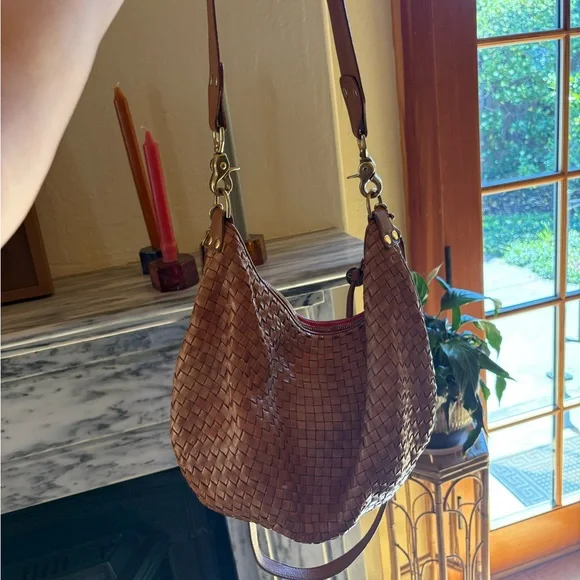Clare V. Woven Moyen Messenger - Picture 11 of 11